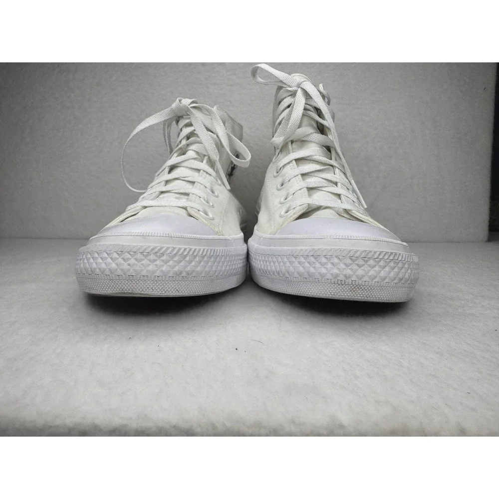 Converse Chuck‎ Taylor All Star Canvas Pro HiTop All White Men 10.5/Women 12.5